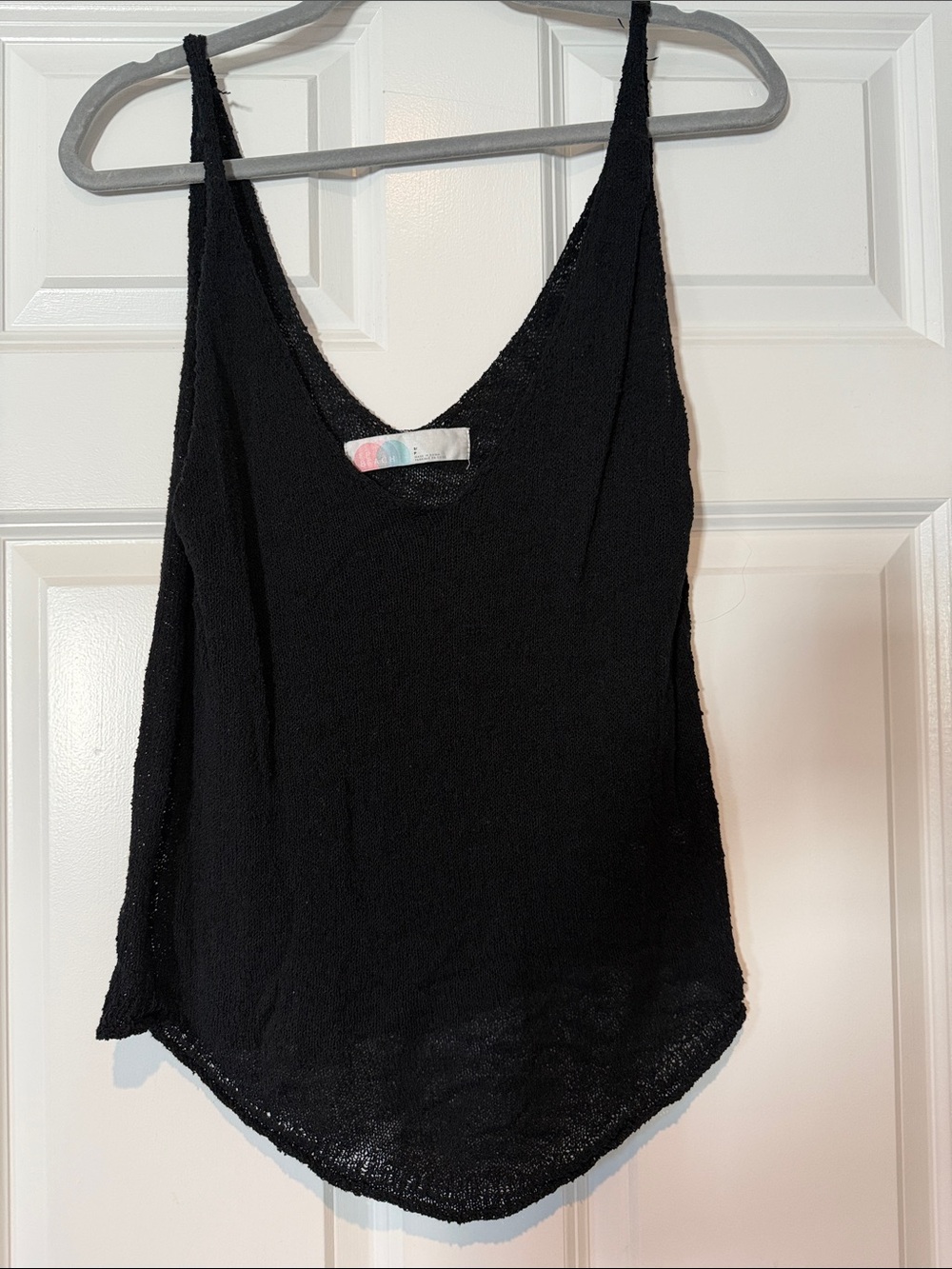 Sleeveless Black V-Neck Knit Tank Top